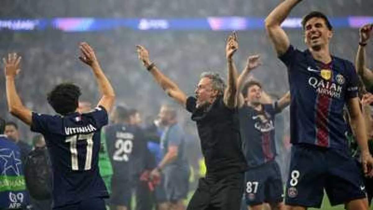 سان جيرمان يتوج بدوري أبطال أوروبا على حساب أرسنال